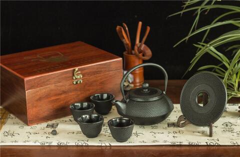 鄭州商務禮品公司：禮品是自身品拍的延伸