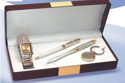 挑選商務禮品四字訣——新、奇、精、品