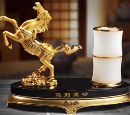 鄭州商務(wù)禮品定制：禮品定制的注意事項(xiàng)