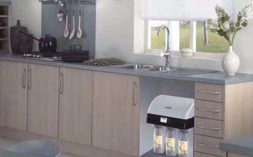 自來水合格，還要裝凈水器嗎？看完你就知道了